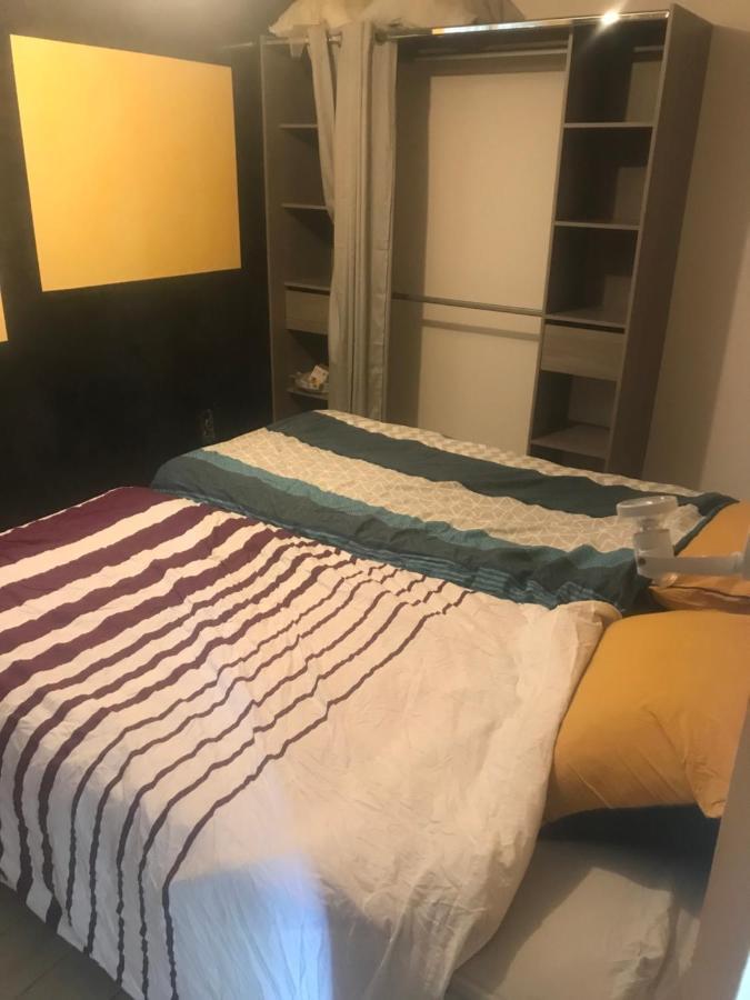 Residence Bord De Loire Euro 6 Дусиз Екстериор снимка
