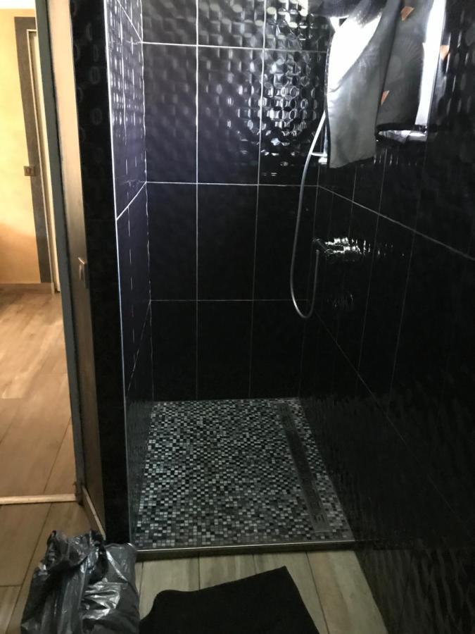 Residence Bord De Loire Euro 6 Дусиз Екстериор снимка